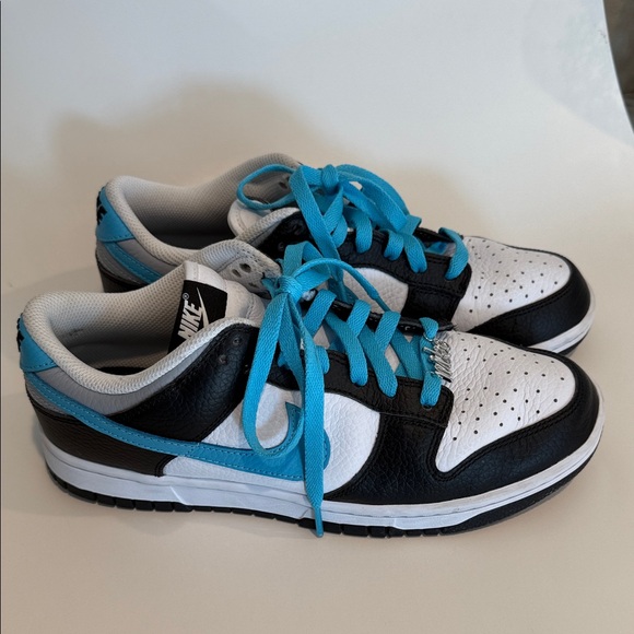 Like NEW | Nike | Custom Dunk Low By You | Black/White/Blue/Gray | Size 8 - Picture 2 of 7